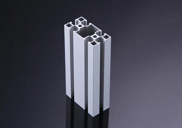 铝材在海边会侵蚀吗?J9.COM铝材厂家介绍